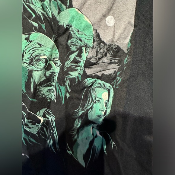 Official Breaking Bad Graphic Tee size small - Picture 10 of 13